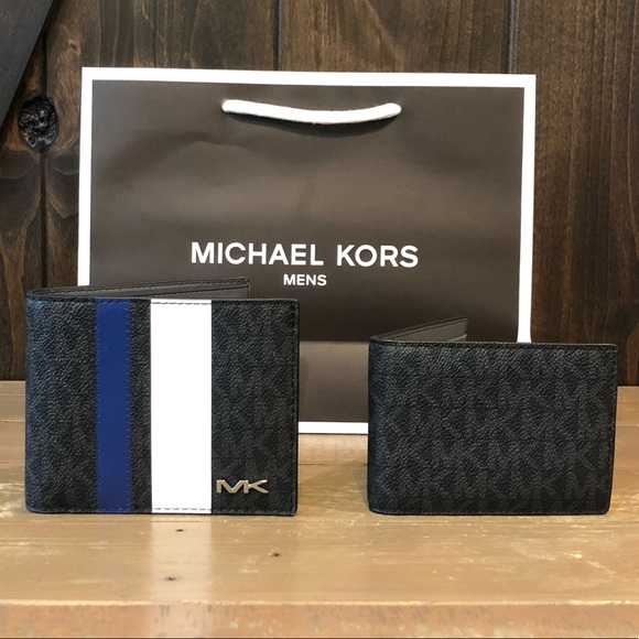 Michael Kors Other - NWT Authentic Micheal Kors Signature 3-in-1 Wallet